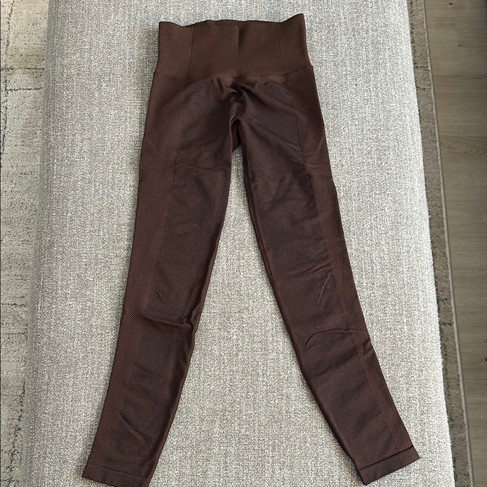 High-Waisted Brown Leggings
